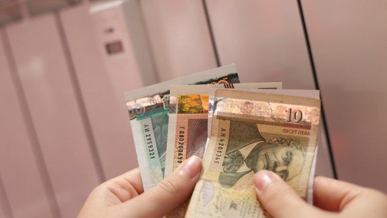 От догодина всички такси на "Автомобилна администрация" са електронни