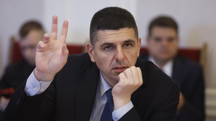 Мирчев: Бюджетът е злонамерен, всички ще плащат