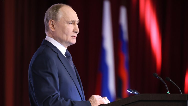 Дали Владимир Путин преживя най-добрия месец за 25-те си години на власт?