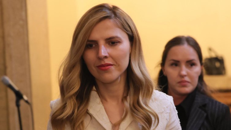 Велислава Петрова Първата визита на Радев ще бъде в Берлин