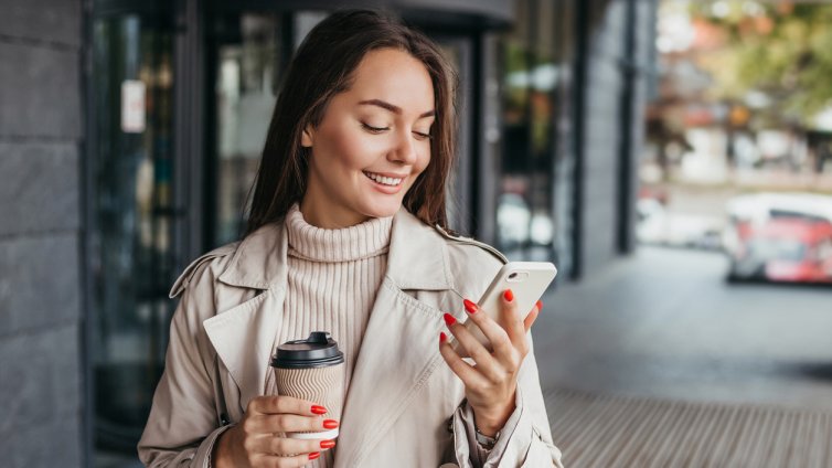 Етикет в писането на съобщения, с който да сте атрактивни