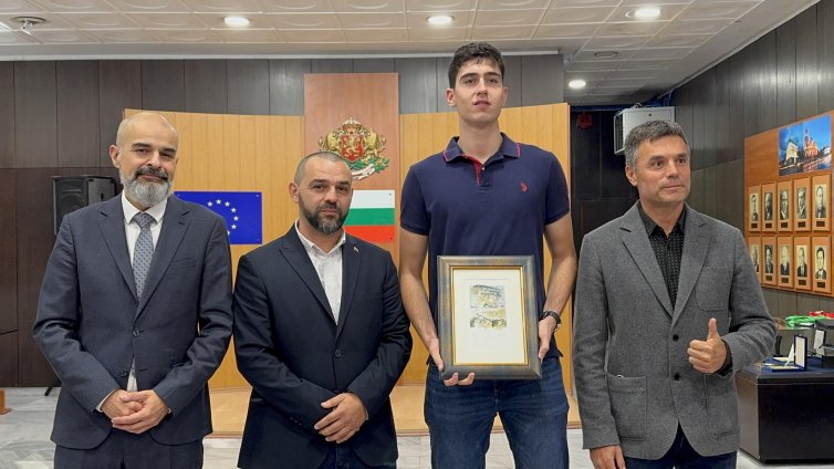 Варна не си дава Европейското по волейбол