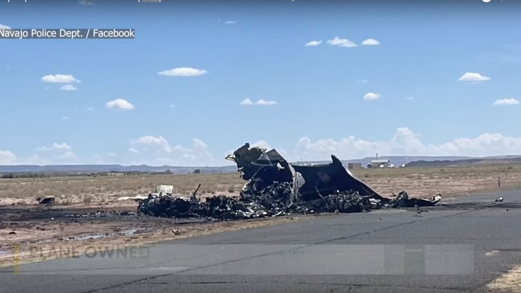 Медицински хеликоптер се разби и запали в Аризона, има загинали ВИДЕО