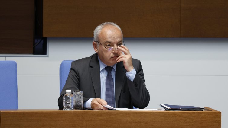Гълъб Донев: Падане на доходи няма да има