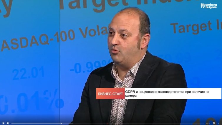 Как изтичат видеозаписи и кой плаща цената?