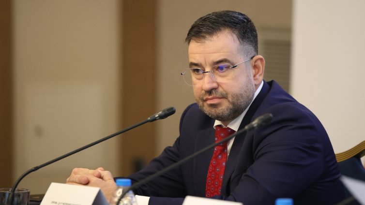 И ДПС иска оставката на подуправителя на НЗОК