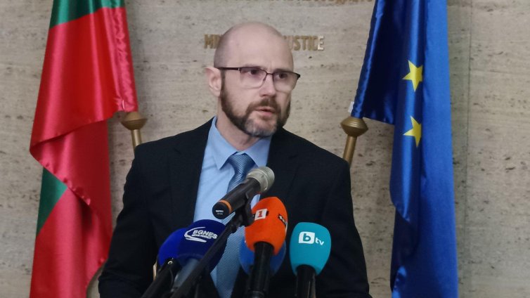 Янкулов отказа на Демерджиев да отстрани Сарафов силово 