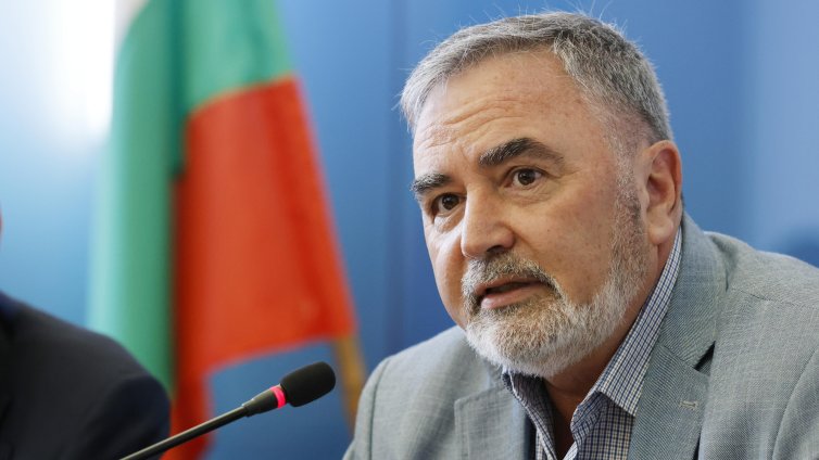 Доц. Ангел Кунчев: Не си спомням с голямо удоволствие за годините на COVID