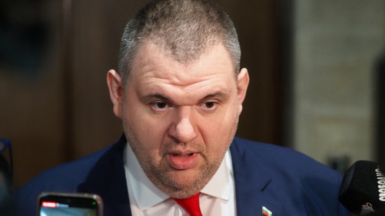 Пеевски настоя България да се присъедини към Съвета за мир на Тръмп 