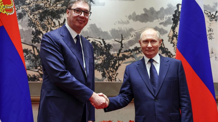 След разговор Путин - Вучич: Сърбия си осигури газ от Русия за още 3 месеца 