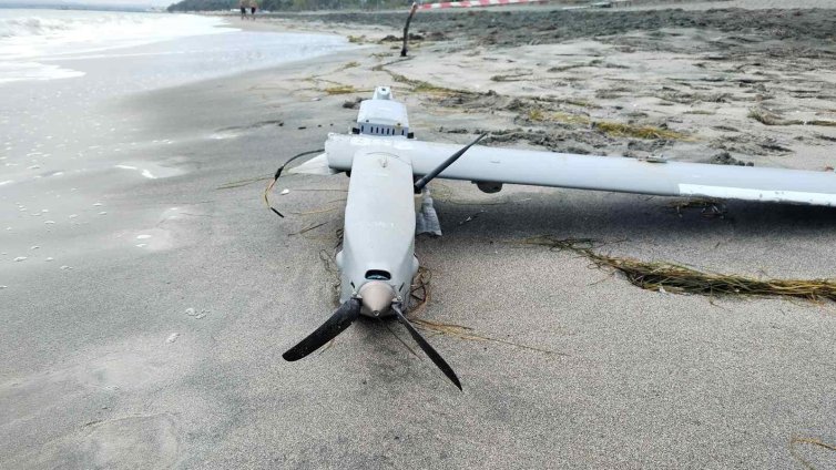  Повреден дрон е унищожен в Черно море на 80 км източно от Варна