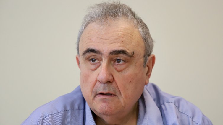 Проф. Минчев: Решението за американските самолети е взето еднолично от Радев