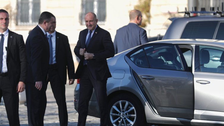 Съветник на Радев категоричен: В президентството не се прави партия