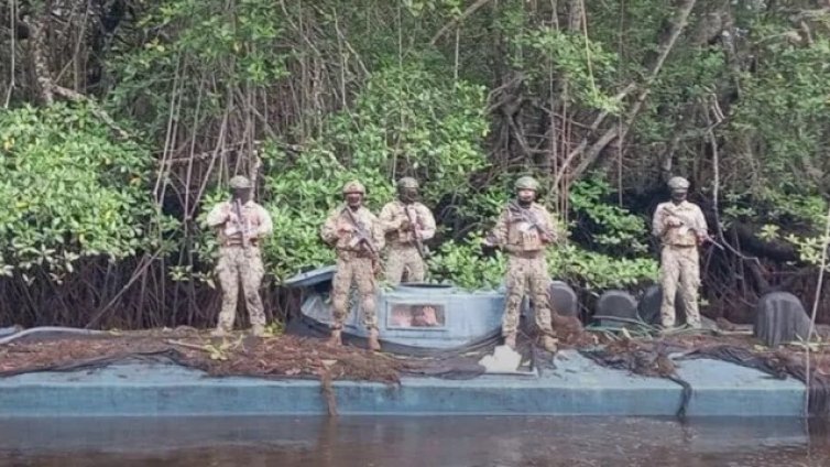 35-метрова наркоподводница бе открита в природен резерват в Еквадор