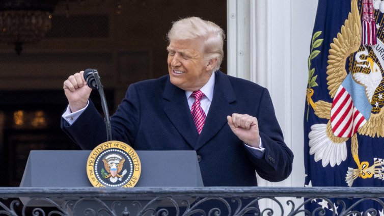 Битка на титаните: Иран е Ватерло на Тръмп, ще се разруши ли митът за президента?