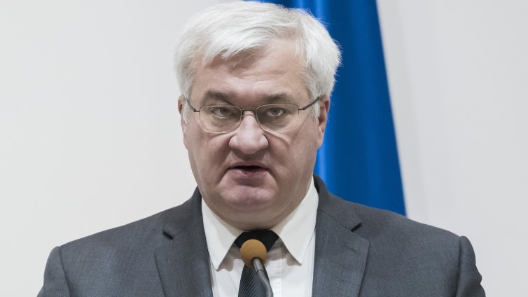 Киев: Унгария е задържала украински банкови служители с 40 млн. долара, 35 млн. евро и 9 кг злато