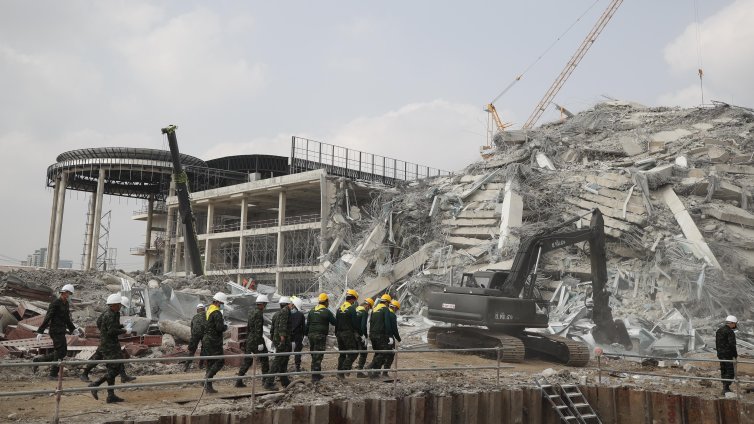 Загиналите при труса в Мианмар станаха 1002, ранени са 2376 души