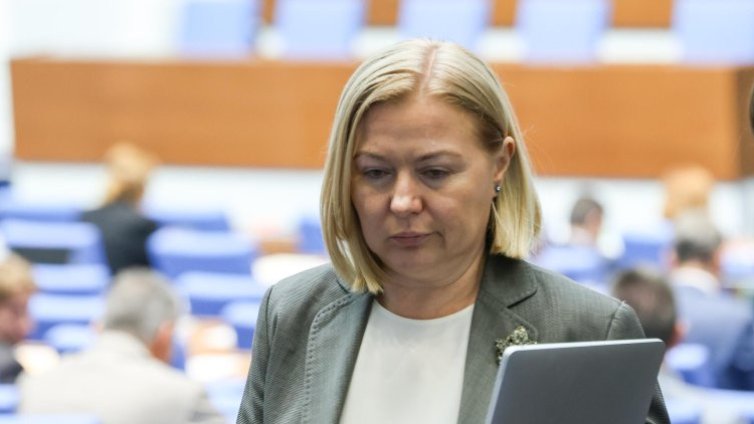 Надежда Йорданова: С приемането на еврото битката за европейска България не е завършила