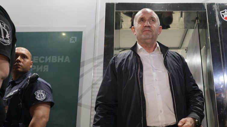 Албанските медии: Победа за Румен Радев и край на ерата на Бойко Борисов