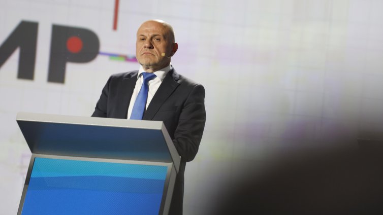 Дончев: Политиката има цена, понесохме щети, нямаме право да се сърдим