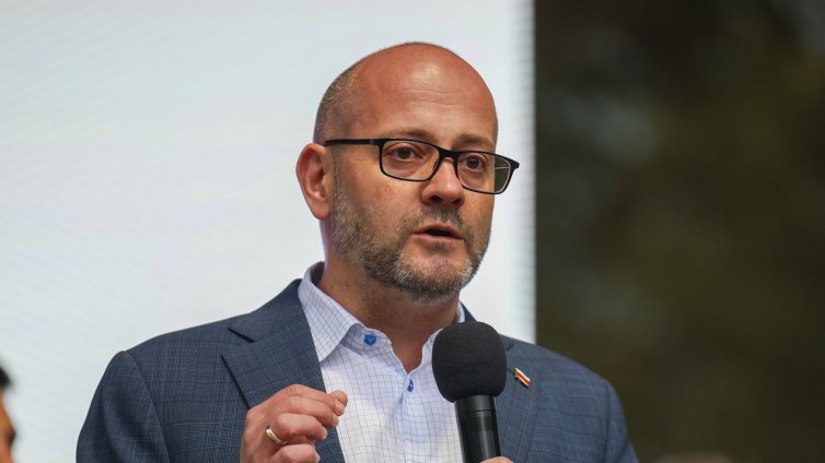 Радан Кънев: Тръмп играе &bdquo;руската карта&ldquo; срещу Европа и ЕС