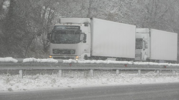 Не се пропускат камиони през сръбския пункт, съпределен на КГПП "Стрезимировци&ldquo;