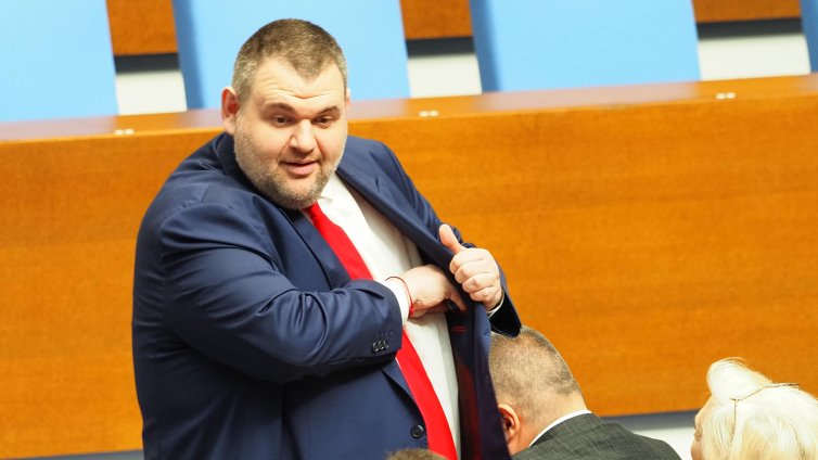 Пеевски за еврото: ГЕРБ и ДПС бяхме основните носители