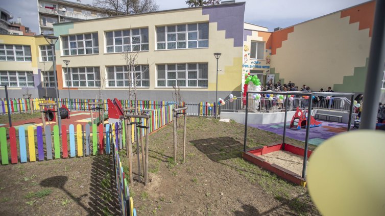 Нова детска ясла отвори врати в столичния квартал "Изток"