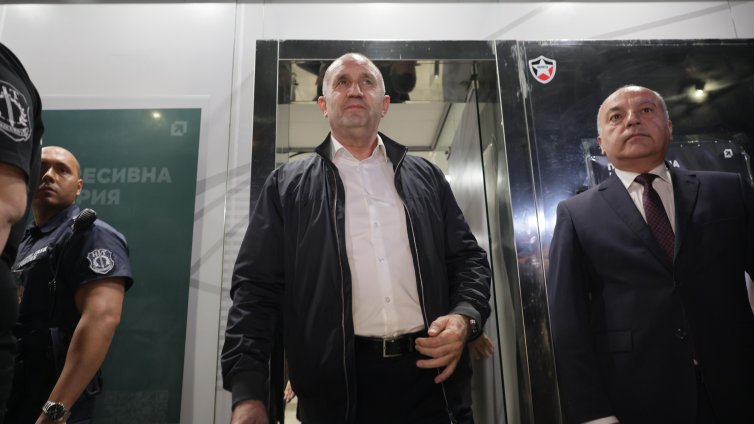 Радев: "Прогресивна България" печели безапелационно, това е победа на надеждата 