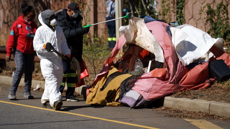 Белият дом с ултиматум към бездомниците във Вашингтон - лечение или в затвора