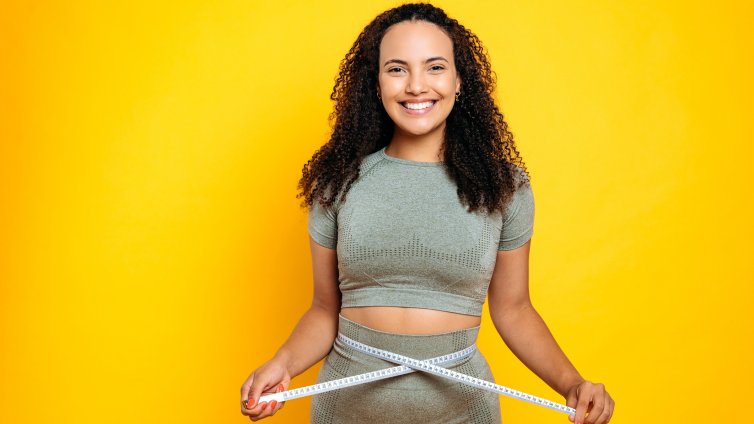 Храни и навици, които горят коремните мазнини