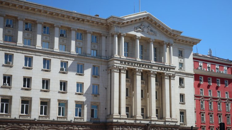 Определен е съставът на българската делегация за погребението на папа Франциск