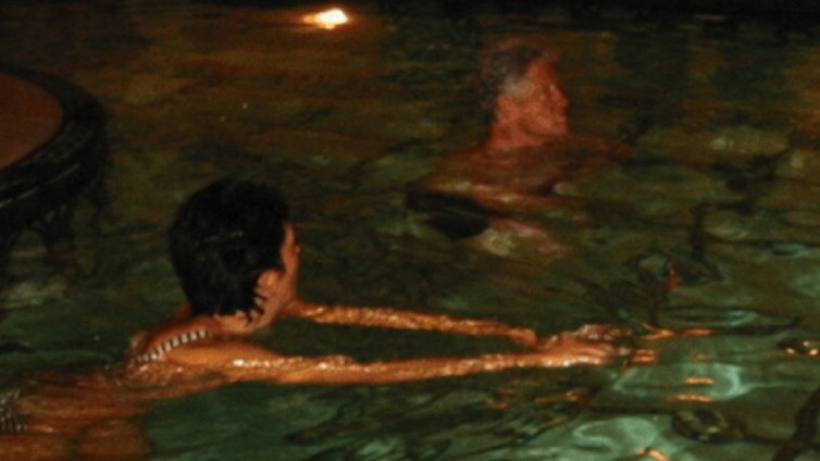 Делото "Епстийн" в кадър: Вижте снимките, които бунят духовете в САЩ