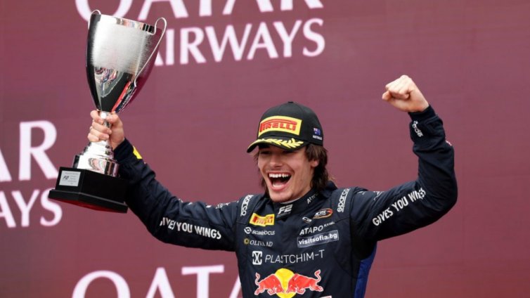 Фантастична първа победа на Никола Цолов във Формула 2