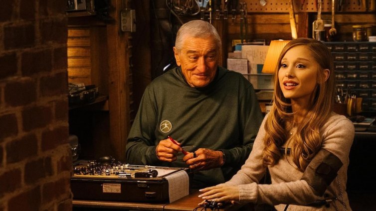 Ариана Гранде става част от "Запознай се с нашите 4" ВИДЕО