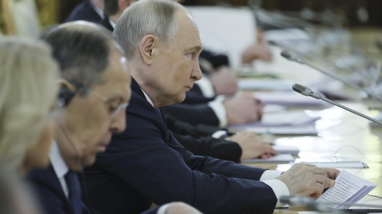 Все още се борим във Втората световна война