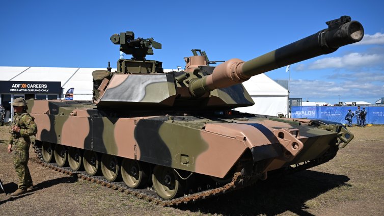 Новото ръководство на САЩ разкрива уязвимостите на Abrams срещу дронови атаки