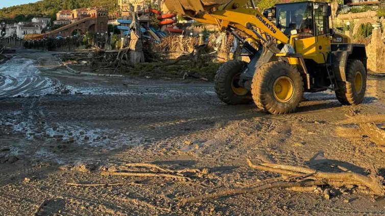 ДНСК започва проверки на 25 землища за застроени речни корита