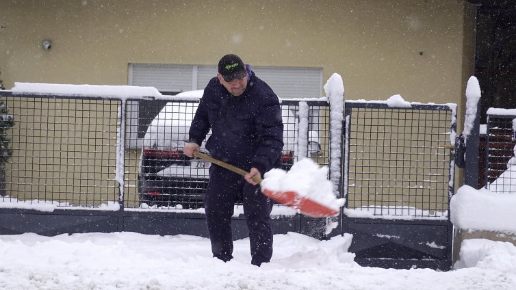 Студ скова Западните Балкани, измериха минус 21 градуса