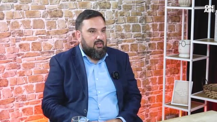 Новата емисия дълг може да се счете за абсолютно успешна