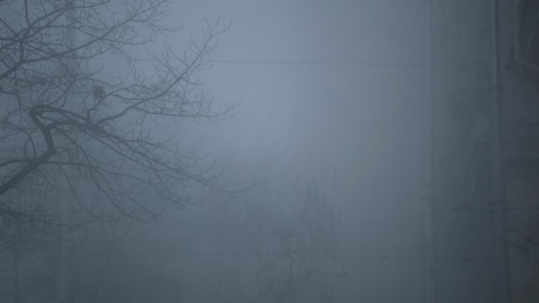Петъкът ще бъде облачен и мъглив