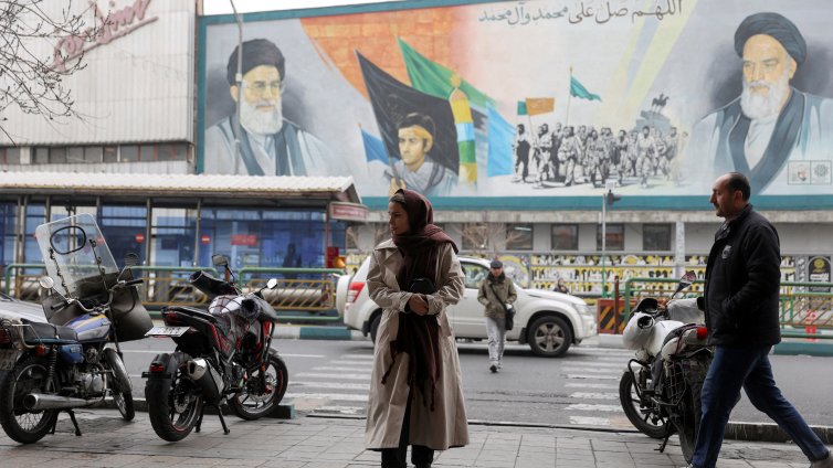 Балансът на страха: Иранските ракети и уязвимостта на американските бази