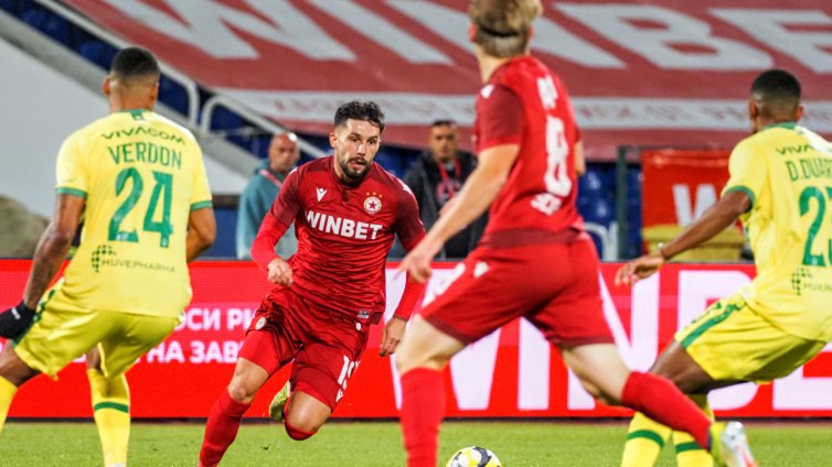 Лудогорец - ЦСКА е гвоздеят на полуфиналите за Купата на България