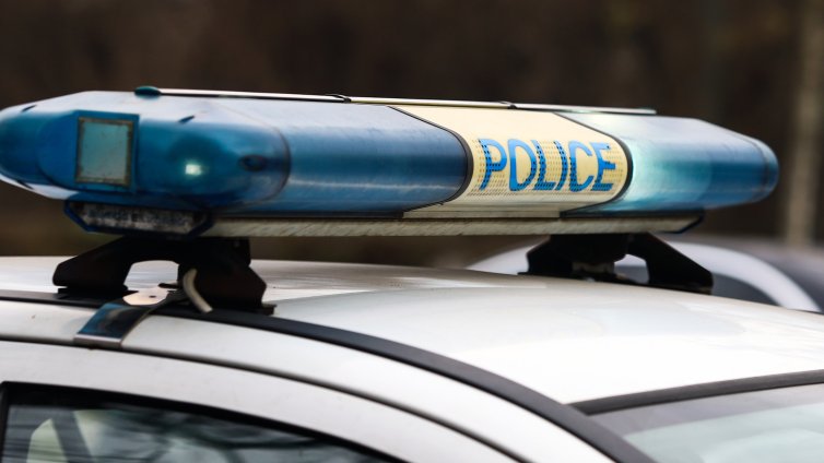 Баща преби двете си дъщери, едната е в болница в Стара Загора