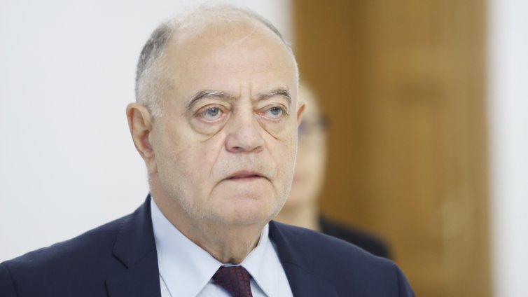 Атанасов на протеста: Вие сте нашата сила, няма връщане назад