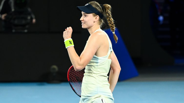 Елена Рибакина надви Арина Сабаленка и завоюва втора титла от Големия шлем