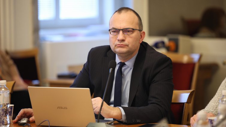 Мартин Димитров: В бюджета има рекордни разходи и голямо харчене