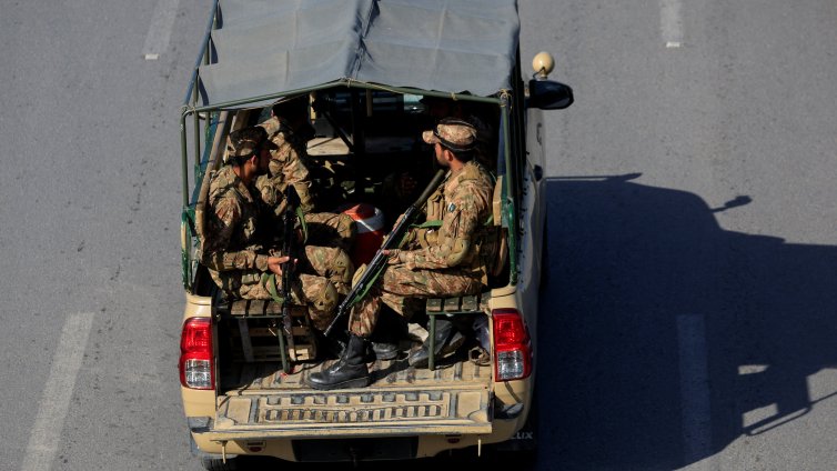 Нова ера и ново лидерство: Генералите, които управляват Иран