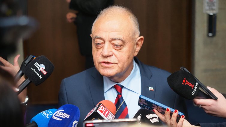 Атанас Атанасов: Нужни са действия срещу корупцията