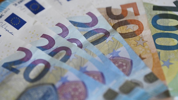 ГДБОП: 300 000&euro; са открити в домовете на задържаните във "Факултета"